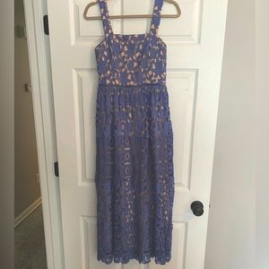 MIDI dress! Perfect summer wedding guest dress.